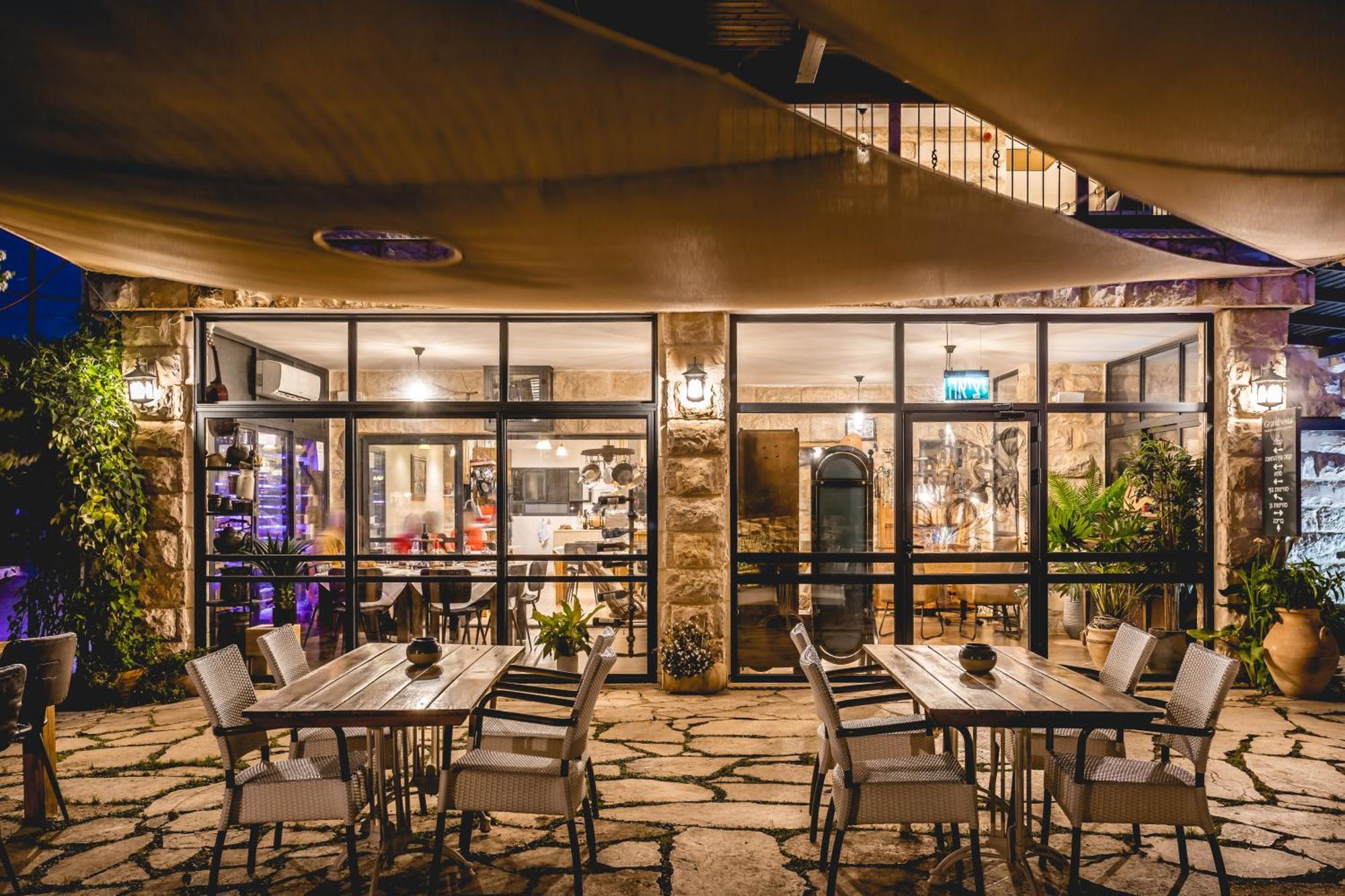 Grand Vista Boutique Hotel And Spa Yuval Bagian luar foto